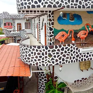 https://coloma-galapagos-suites.puertoayorahotels.com